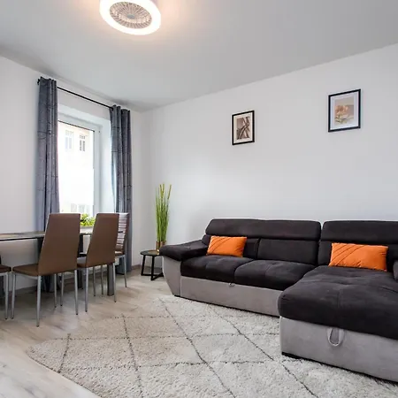 Apartment Cocoon *